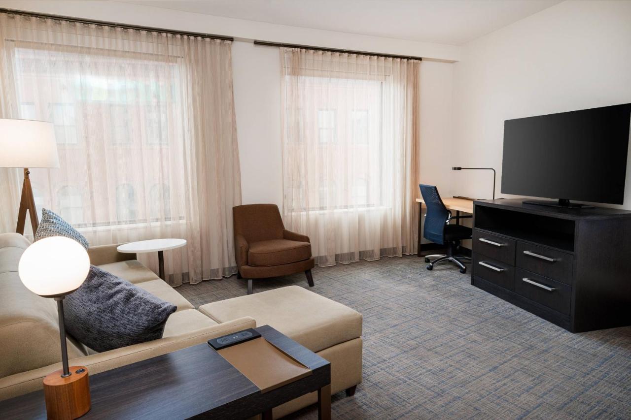 Residence Inn By Marriott Grand Rapids Downtown Zewnętrze zdjęcie