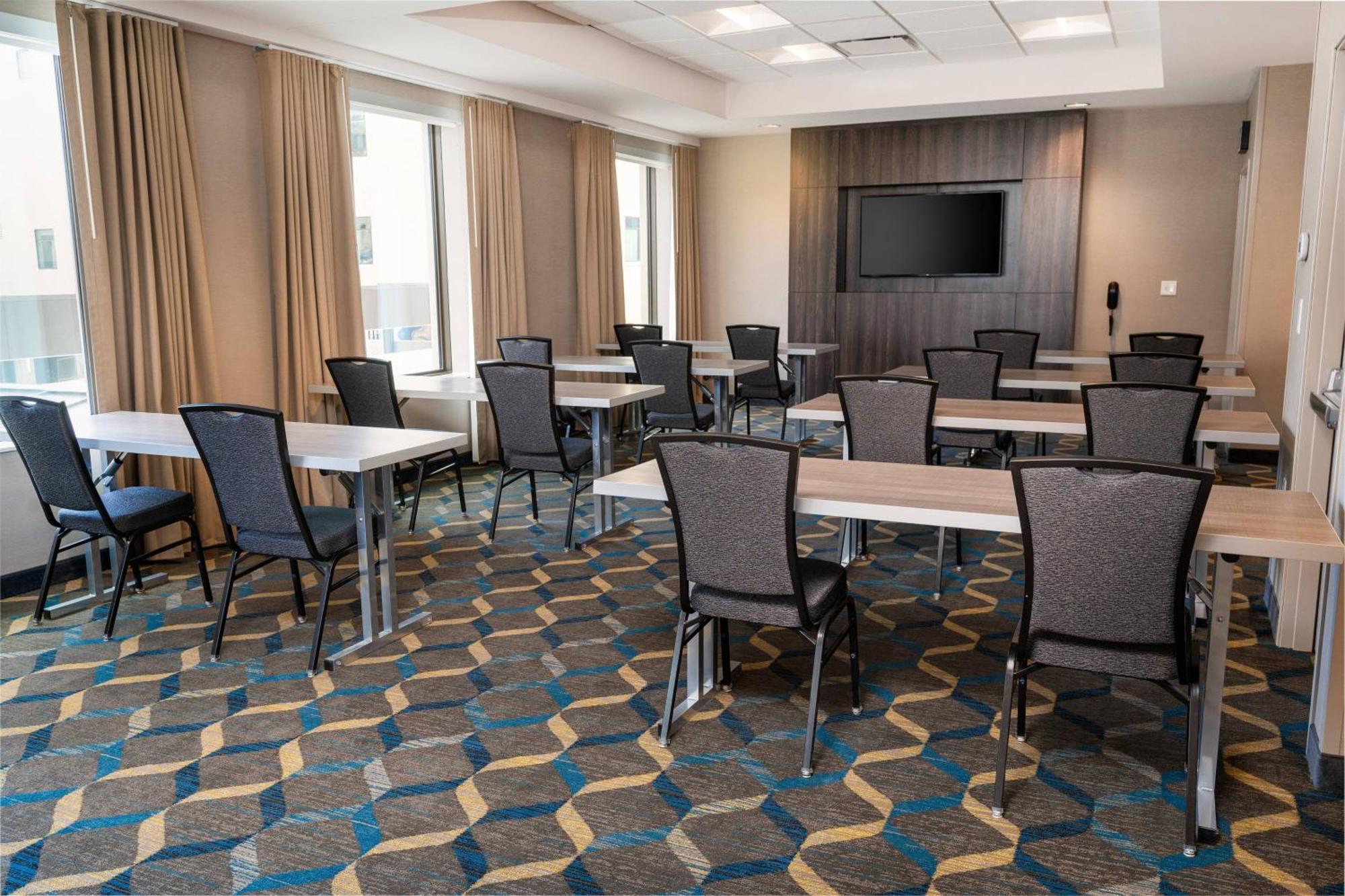 Residence Inn By Marriott Grand Rapids Downtown Zewnętrze zdjęcie